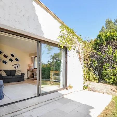 Holiday home 4 Bedroom Amazing In *