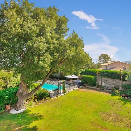4 Bedroom Amazing In *