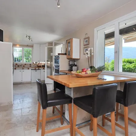 4 Bedroom Amazing In *