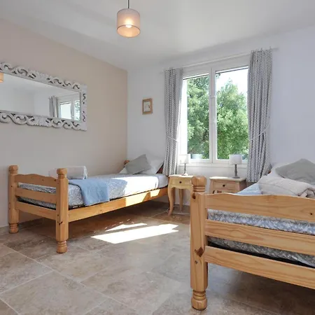 Holiday home 4 Bedroom Amazing In