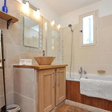 4 Bedroom Amazing In *